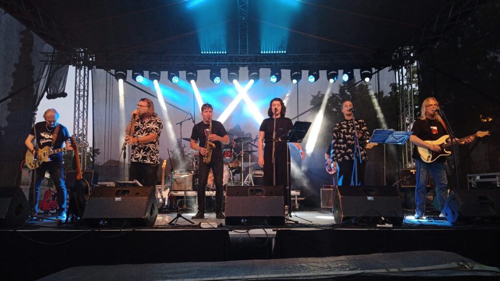 Prodej lístků na Benefiční koncert pro Řetízkárnu: Hudba Praha + Signál